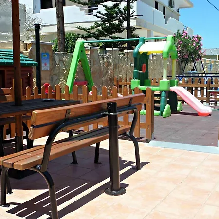 Otel Paradise 2*